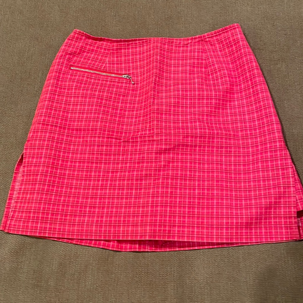 Cute coral patterned skort